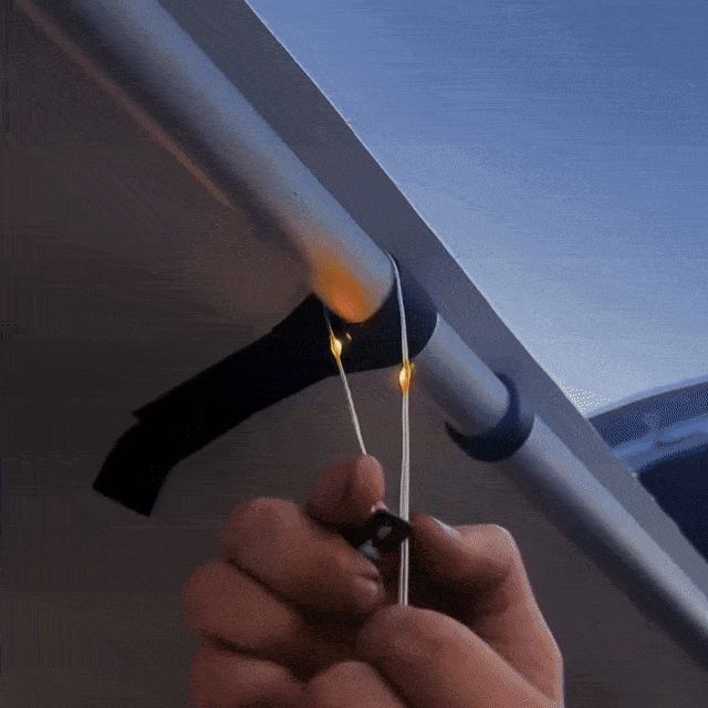 NomadiGlow - Rechargeable Light + 10m String Magic